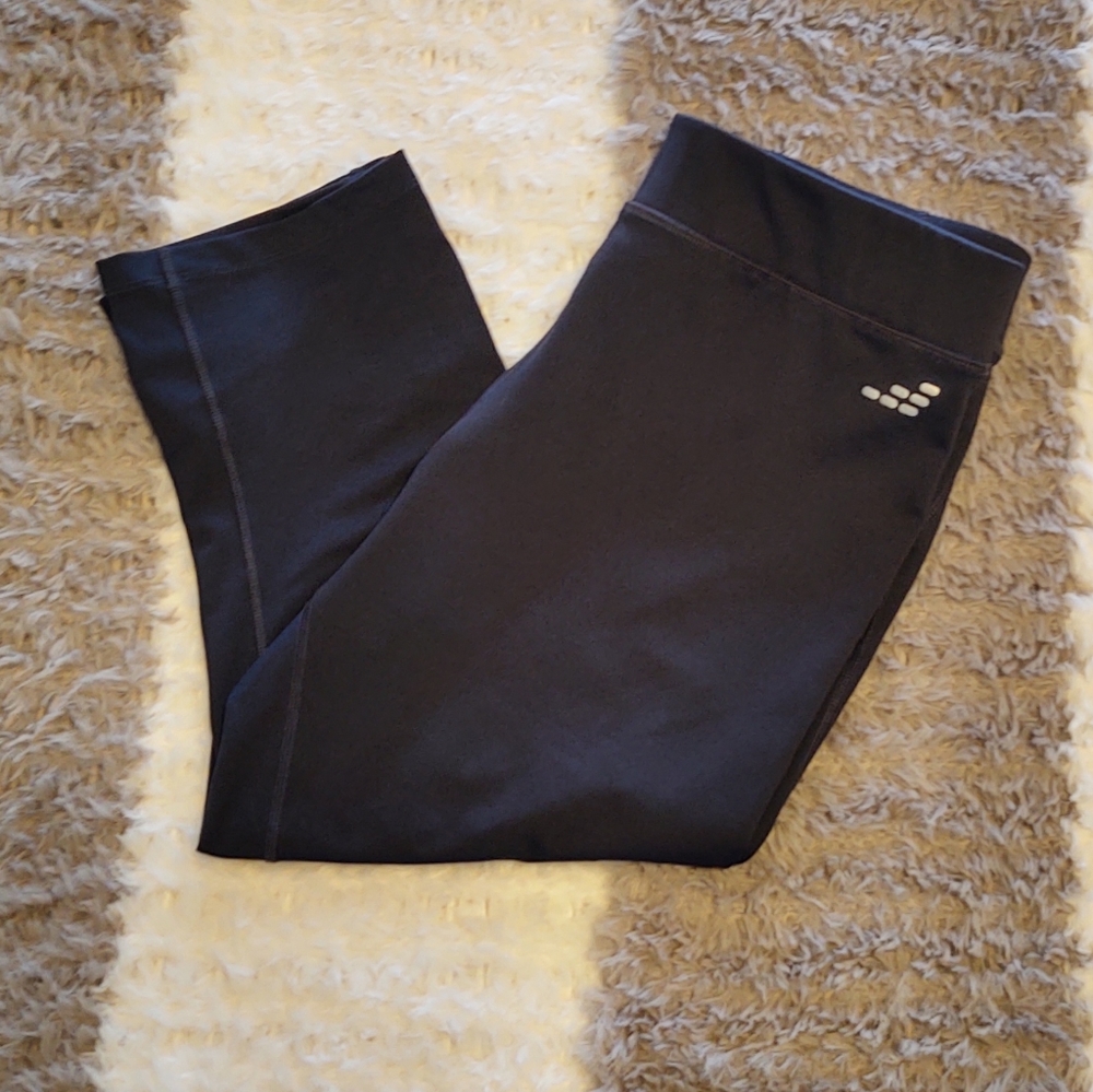Women's BCG crop athletic leggings size Large